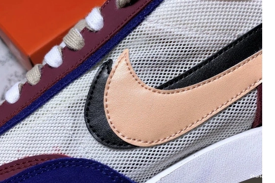 Waffle LD White sacai Blue Nike BV0073-700 0312